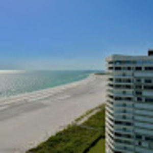 Meet your Posher, Nora